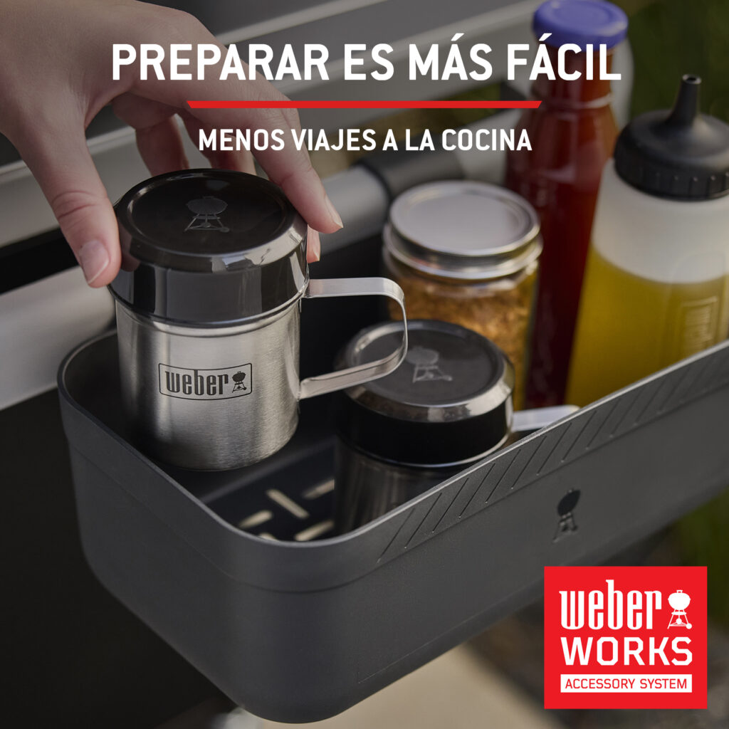 Accesorios Weber para facilitar la preparación.