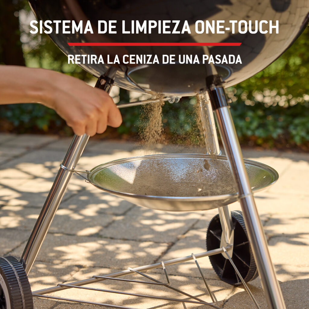 Sistema de limpieza de barbacoa en acción.