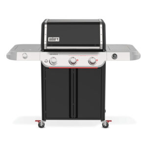 Parrilla a gas con tres quemadores y ruedas.