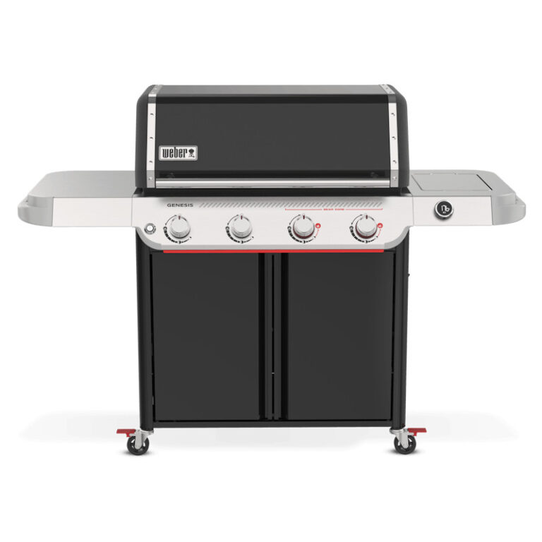 Barbacoa de gas negra con cuatro quemadores