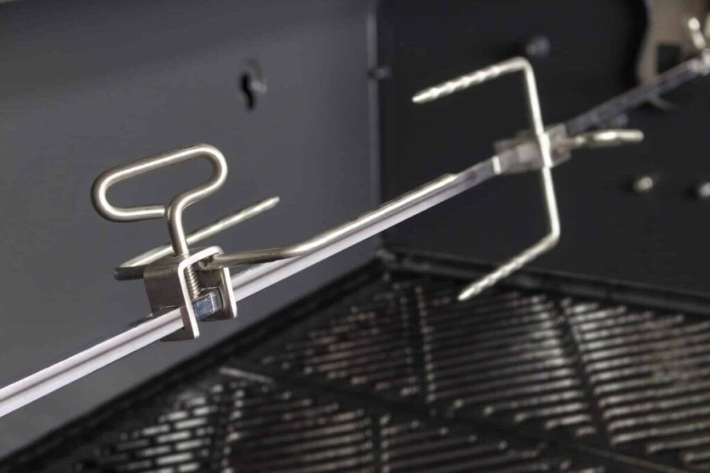 Accesorio de asador en horno moderno