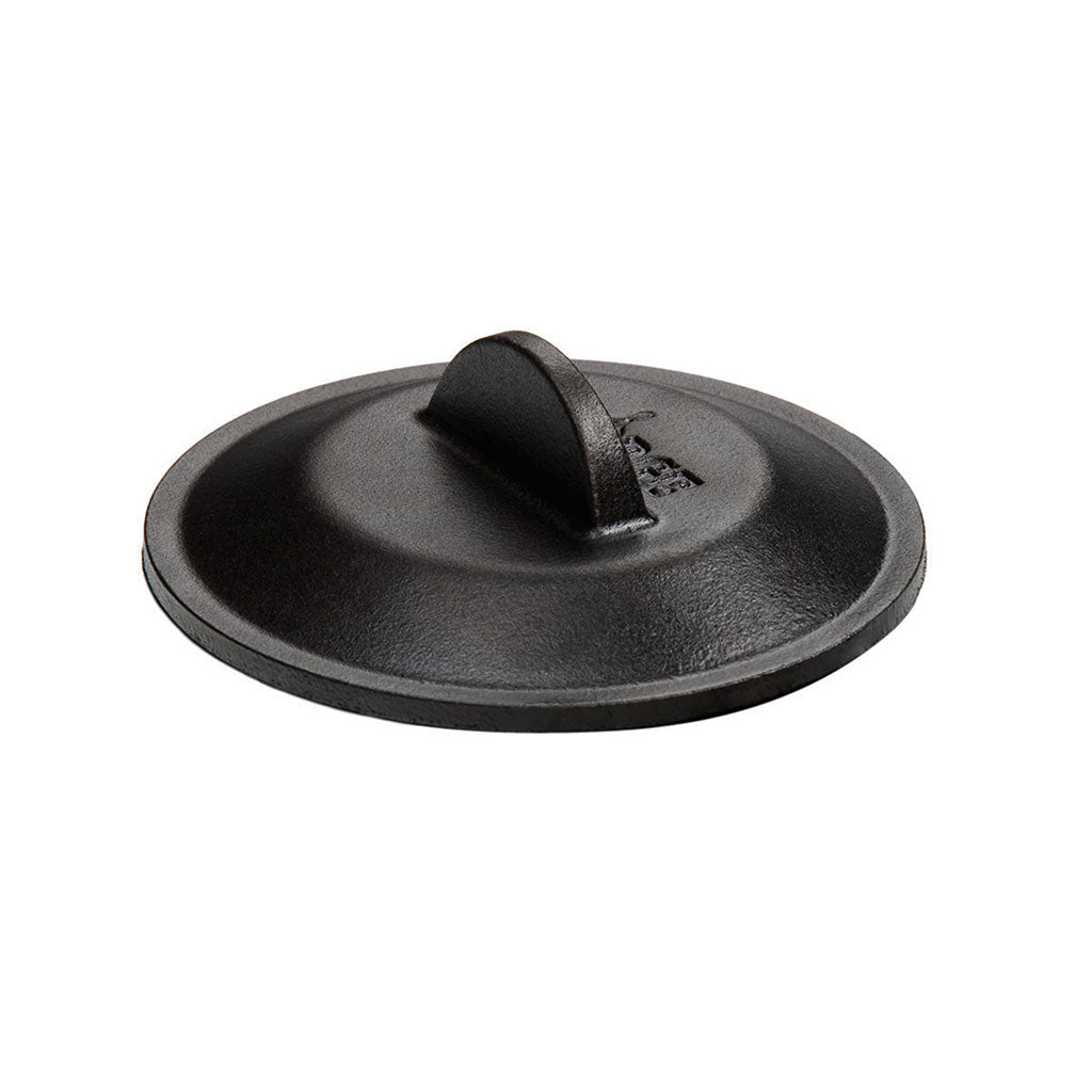 Tapa de hierro fundido negra con asa